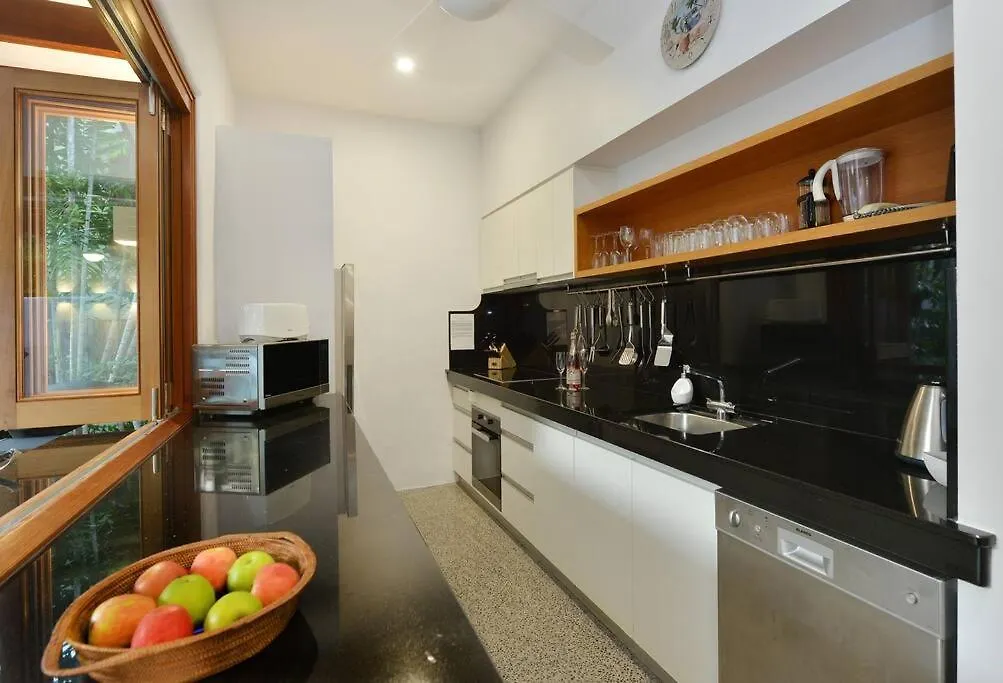 1/48 Garrick Street - Beach House Close To Town Port Douglas 0*,